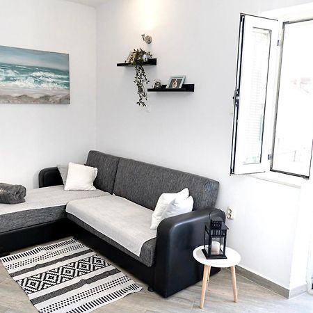 Apartman Murter 2+1 Екстер'єр фото